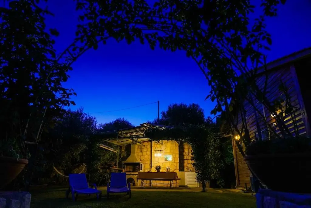 Dreamy Wooden Cottage Lixouri Holiday home