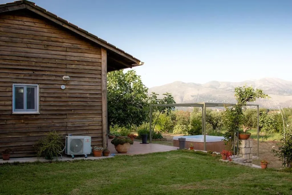 Dreamy Wooden Cottage Lixouri 0*,