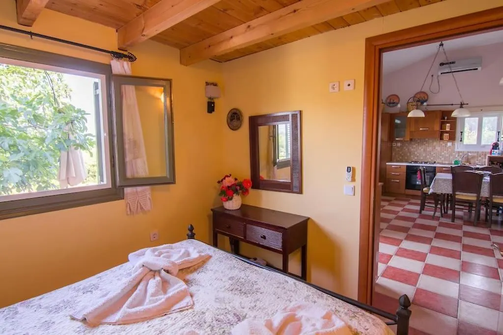 Holiday home Dreamy Wooden Cottage Lixouri