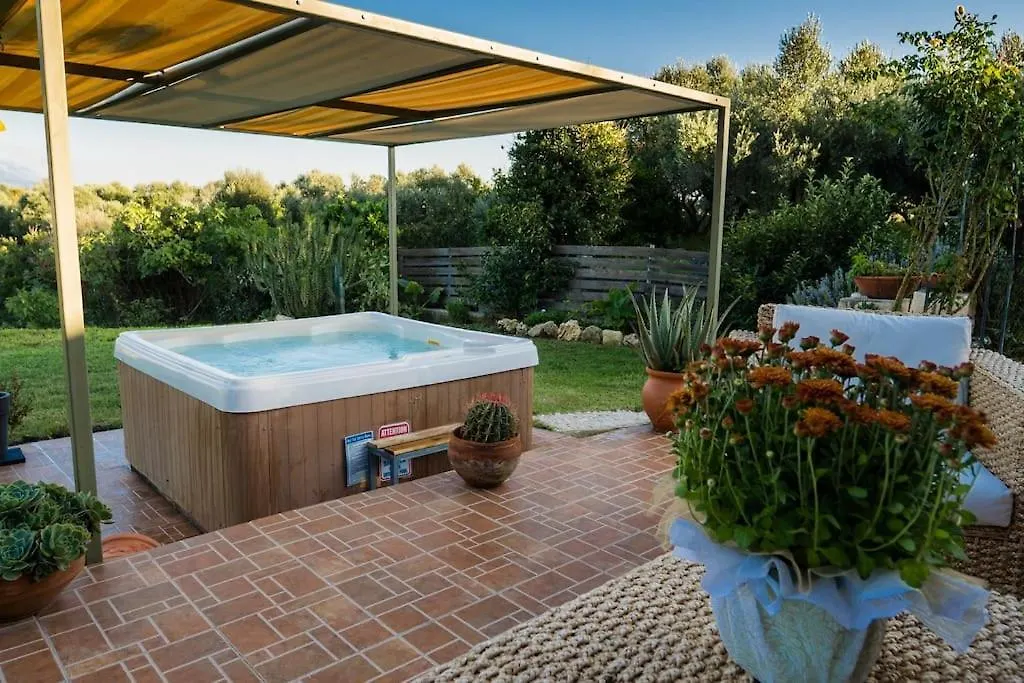 Dreamy Wooden Cottage Lixouri 0*,